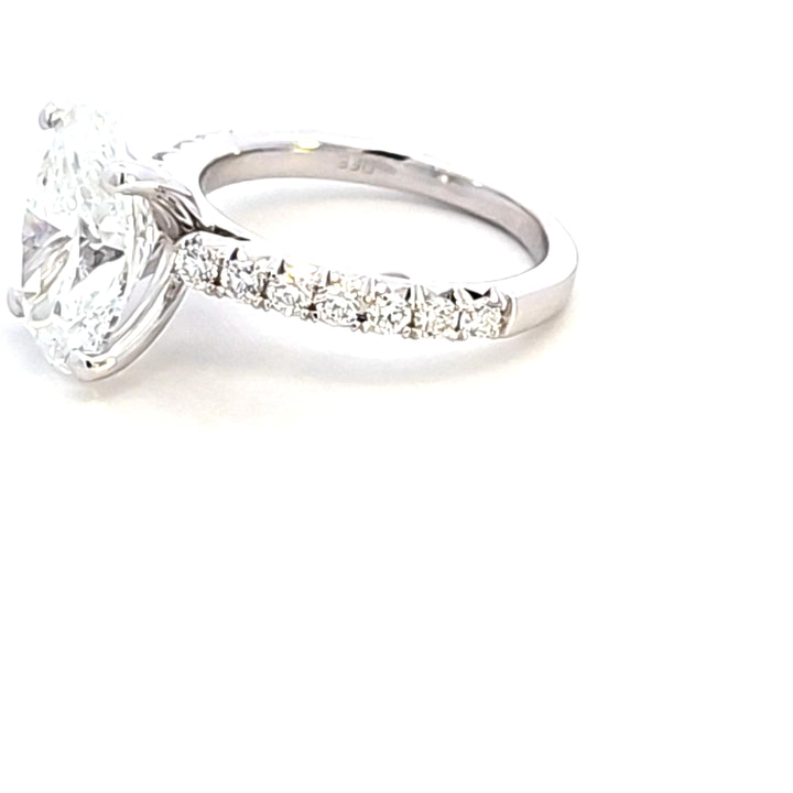 Lab Grown Diamond Engagement Ring