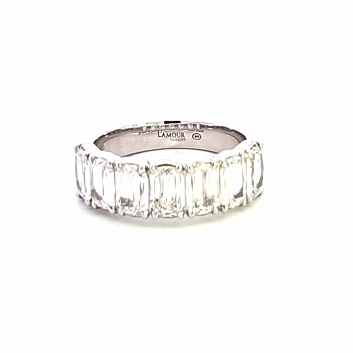 18KW Crisscut Classic Diamond Anniversary Ring