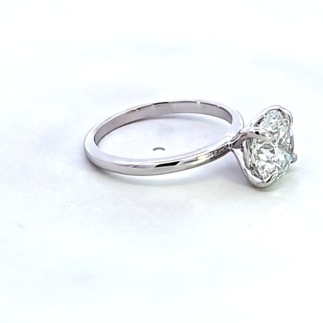 Lab Grown Diamond Engagement Ring