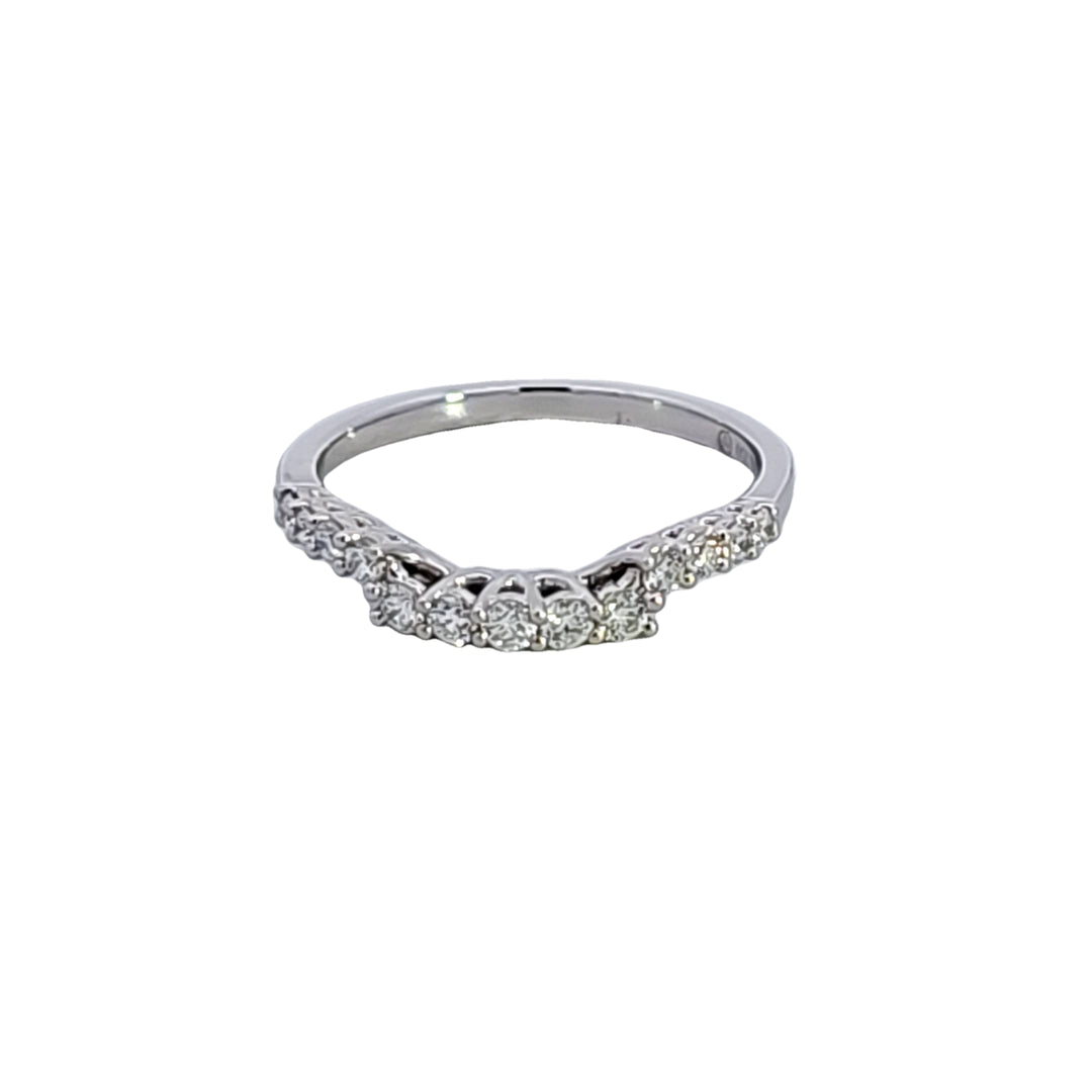 18KW Diamond Contour Wedding Band