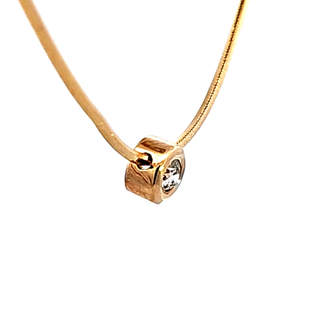 14KY Diamond Bezel Necklace