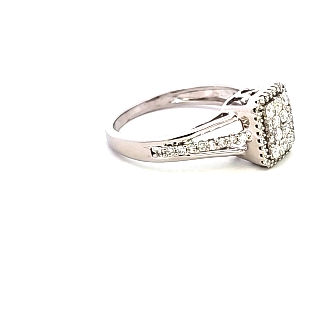 10KW Diamond Estate Ring