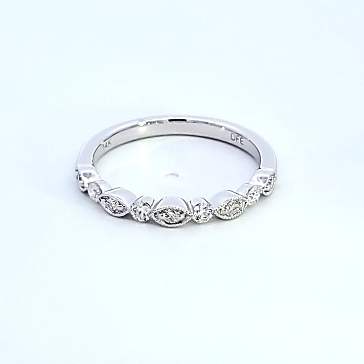 14KW Diamond Wedding Band