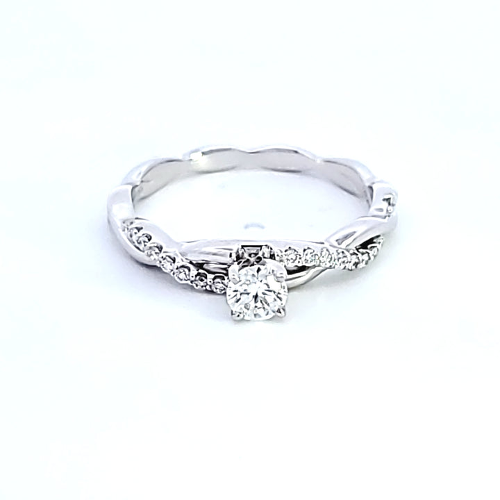 14KW Round Diamond Engagement Ring