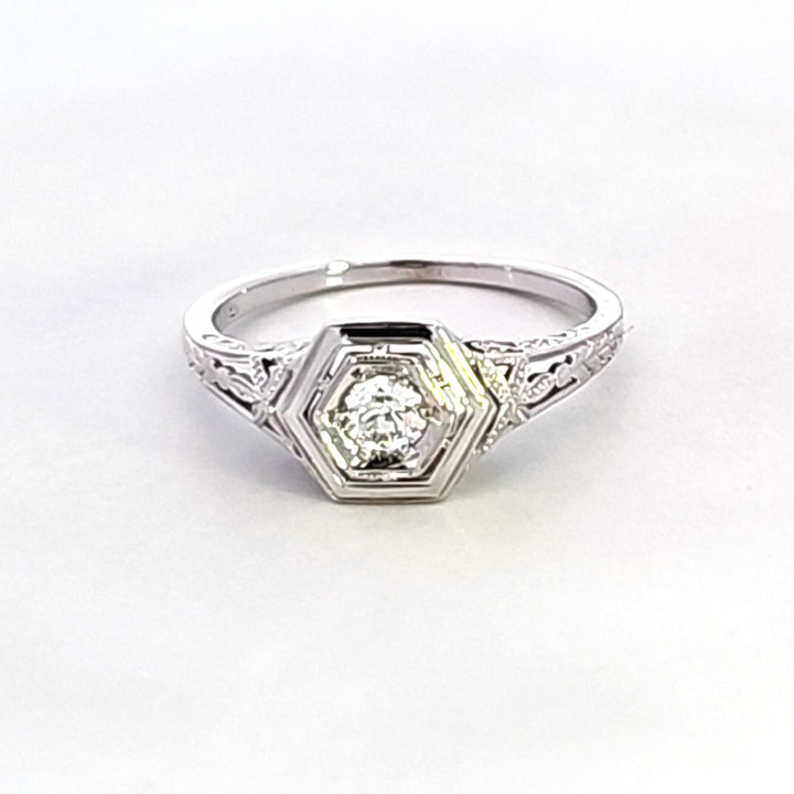 18KW Diamond Estate Ring