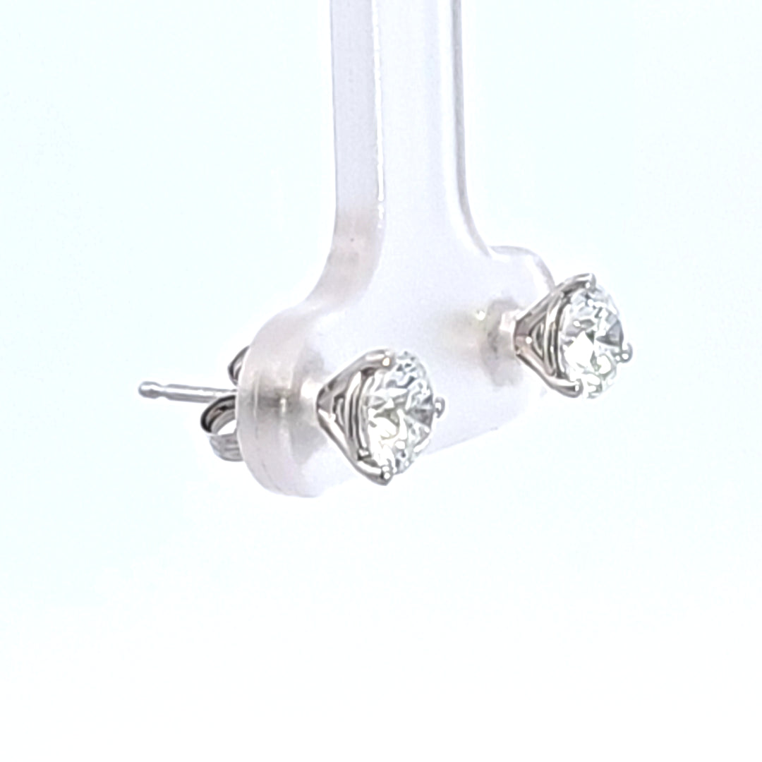 Lab Grown Diamond Earring