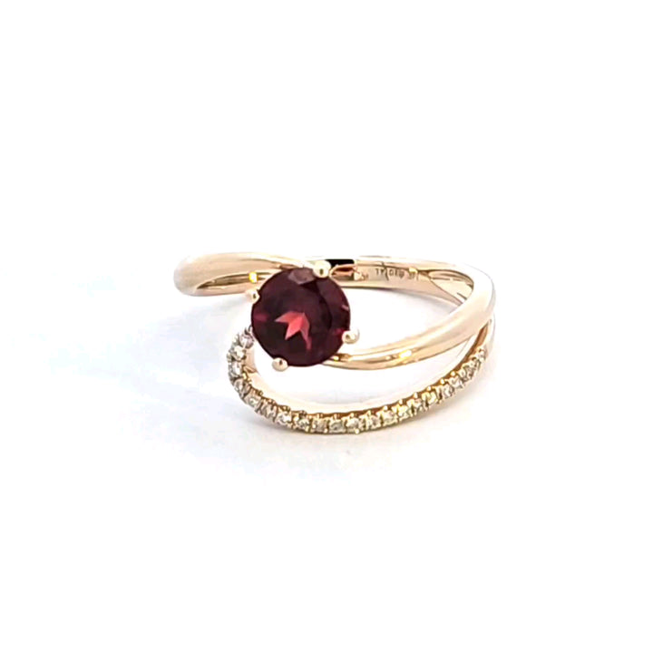 14KY Garnet and Diamond Ring
