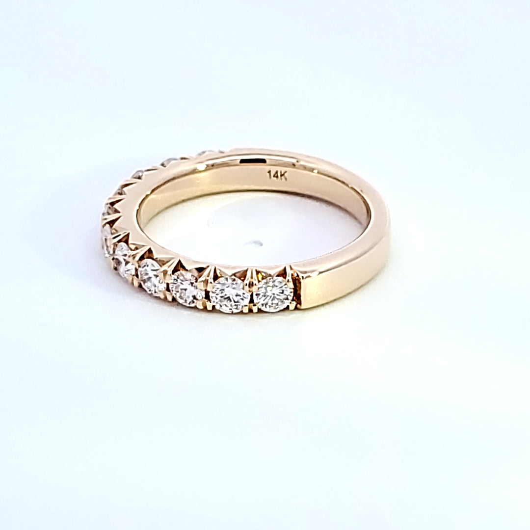 14KY Diamond Wedding Band