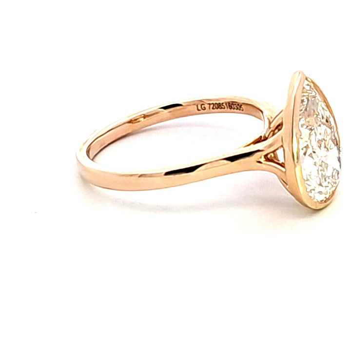 Lab Grown Diamond Engagement Ring