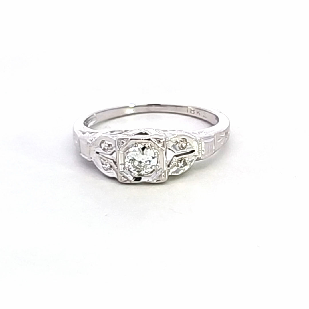 Estate or consignment Jewelry