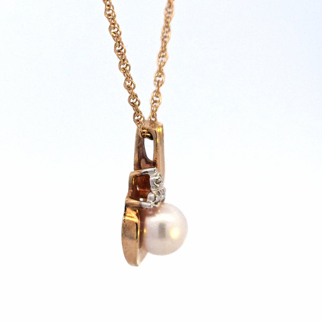 Pearl Pendant