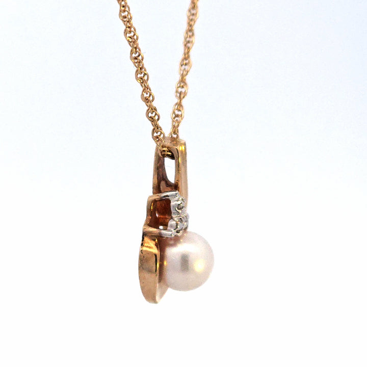 Pearl Pendant