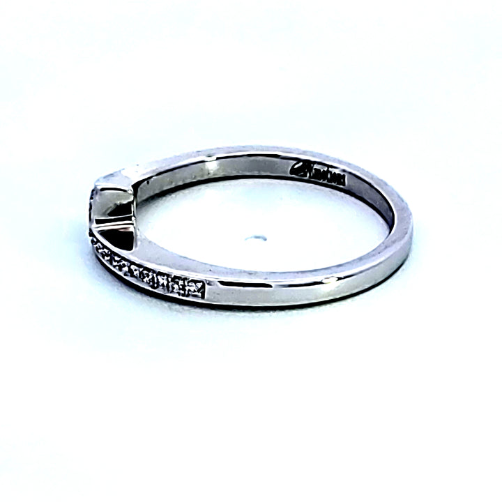 14KW Diamond Wedding Band