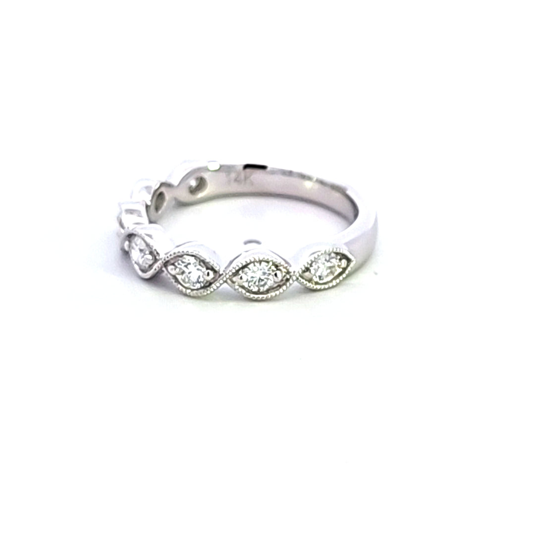 14KW Diamond Wedding Band