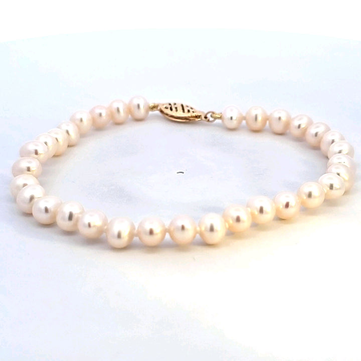 14KY Freshwater Pearl Bracelet