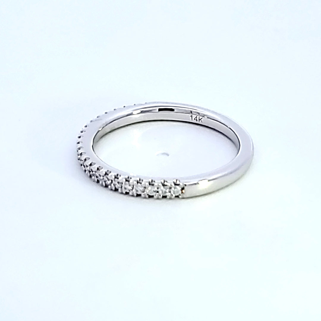 14KW Diamond Wedding Band