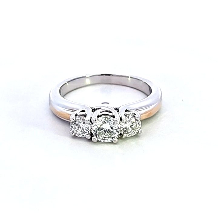 14KW Diamond Wedding Band