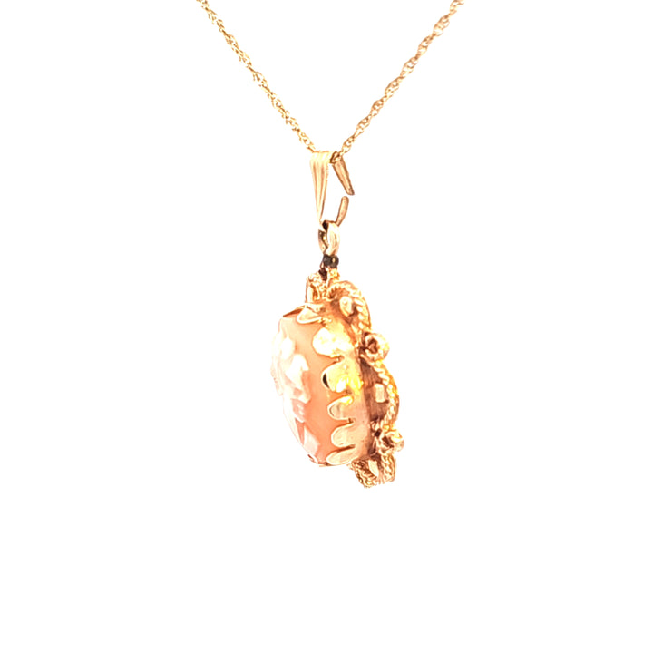 14KY Cameo Estate Pendant