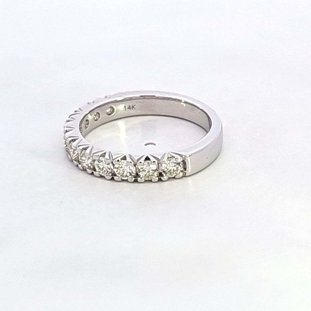 14KW Diamond Wedding Band