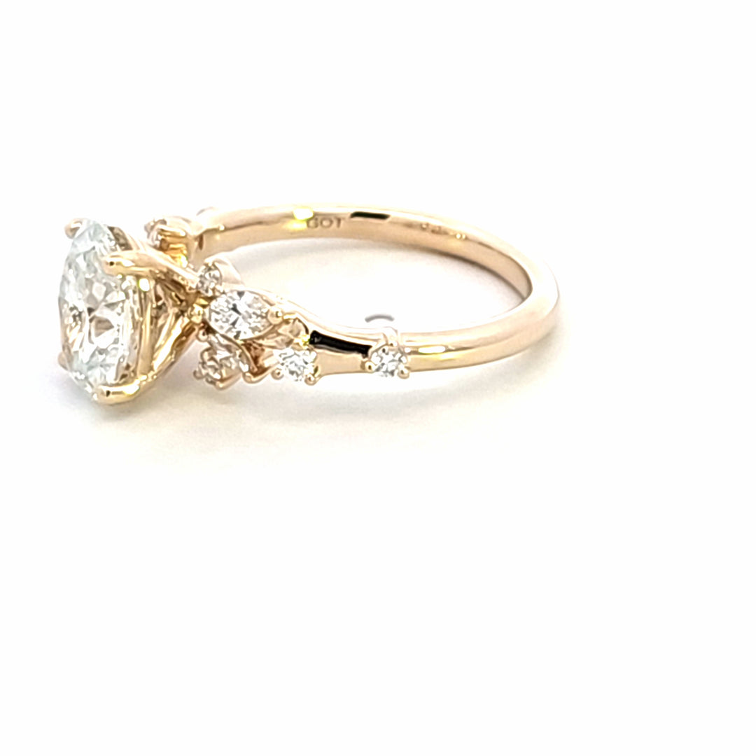 Lab Grown Diamond Engagement Ring