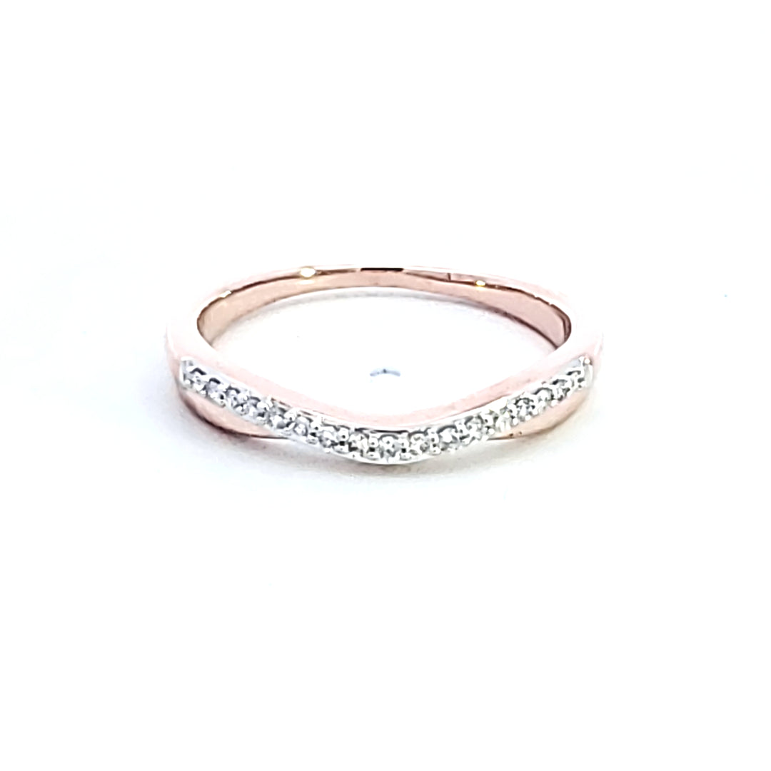 14KR Diamond Contour Wedding Band