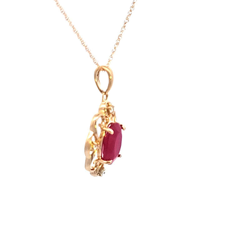 14KY Ruby and Diamond Pendant Necklace