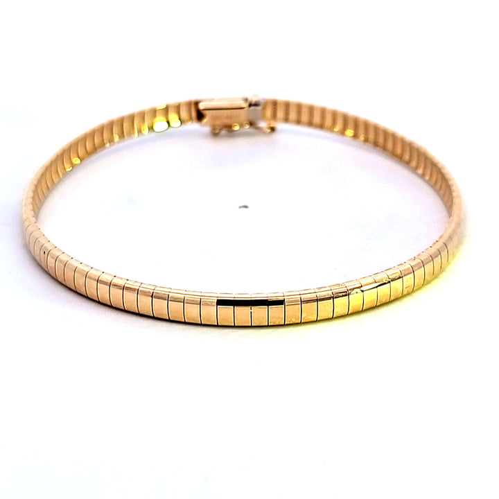 14KY Flexible Bangle Estate Bracelet