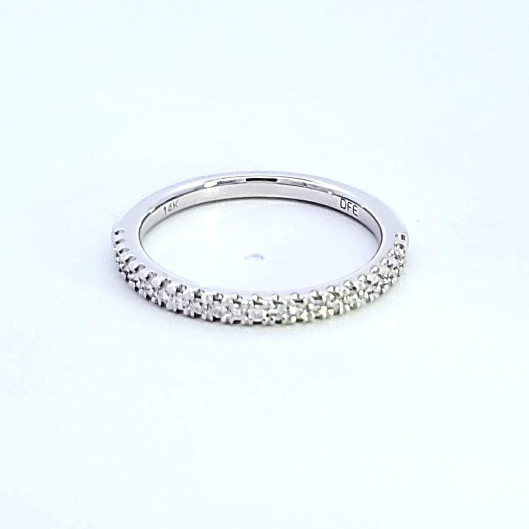 14KW Diamond Wedding Band