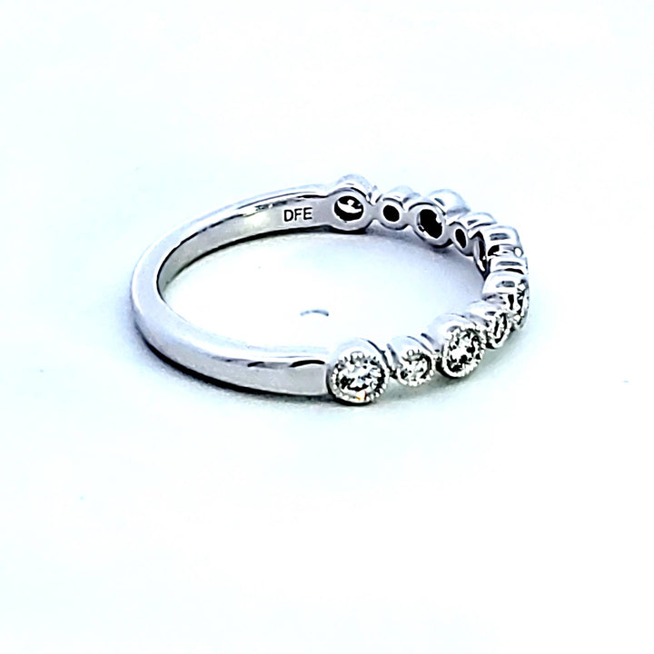 14KW Diamond Wedding Band