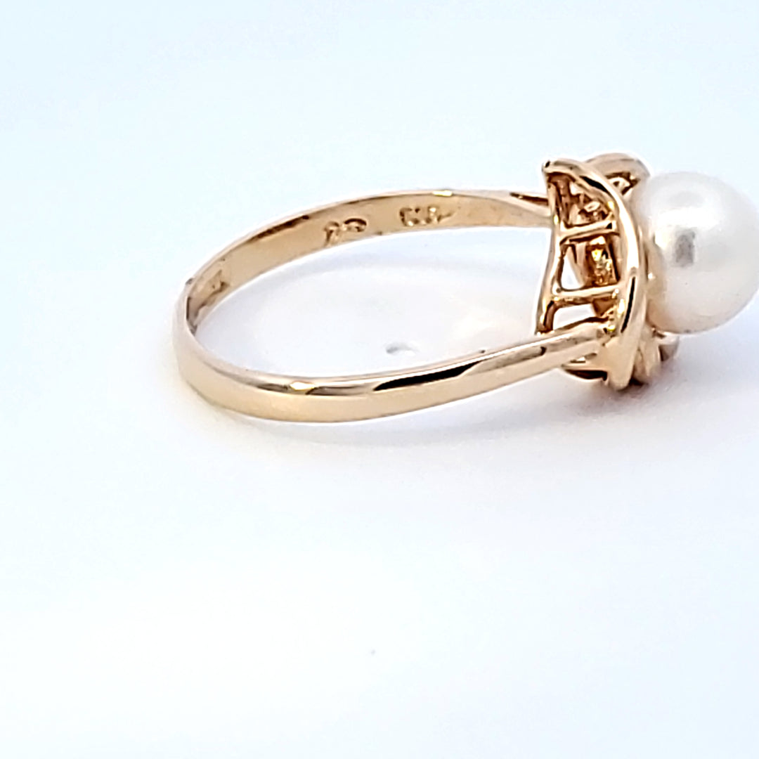 14KY Cultured Pearl Ring