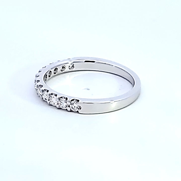 14KW Diamond Wedding Band
