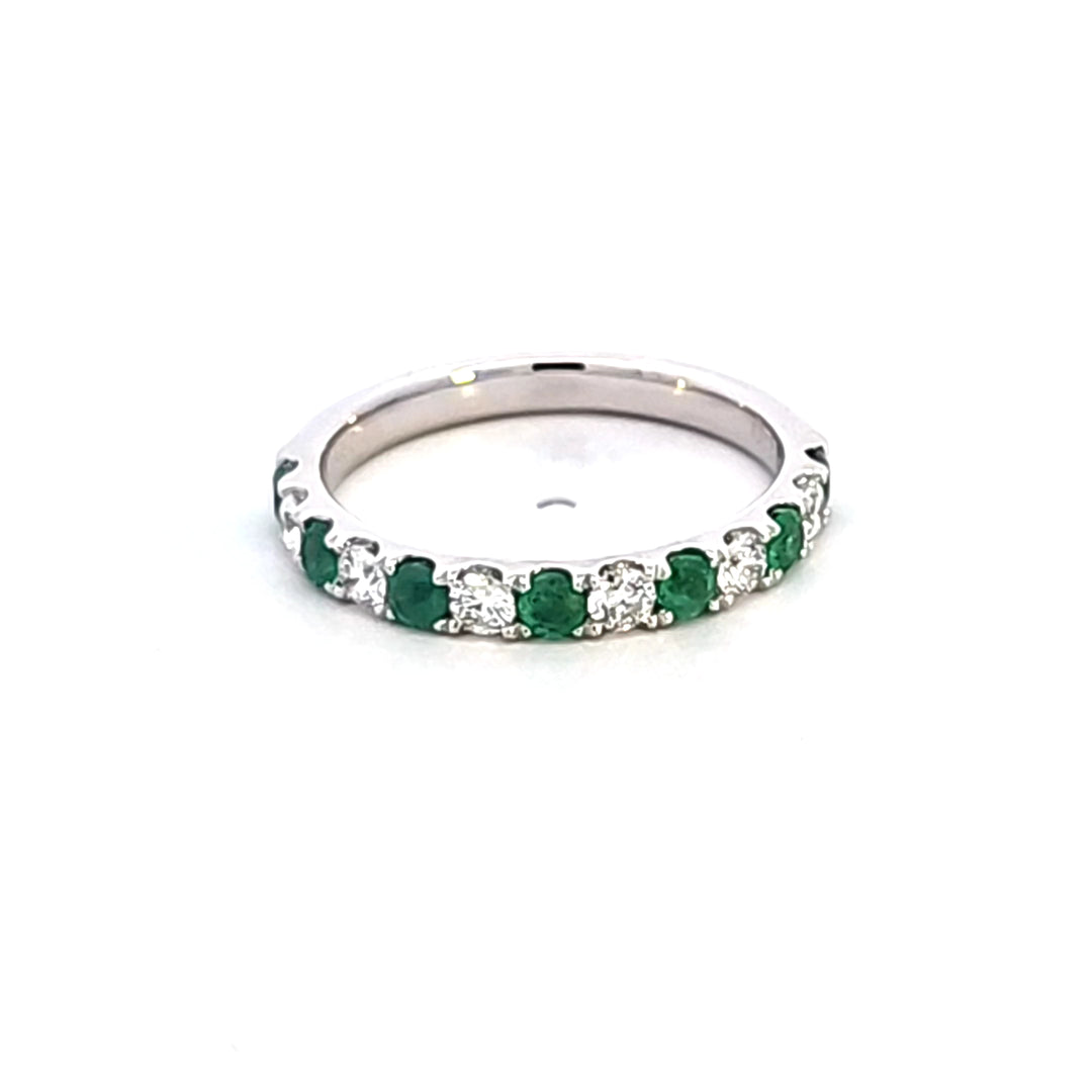 Diamond Wedding Bands  -  Women'