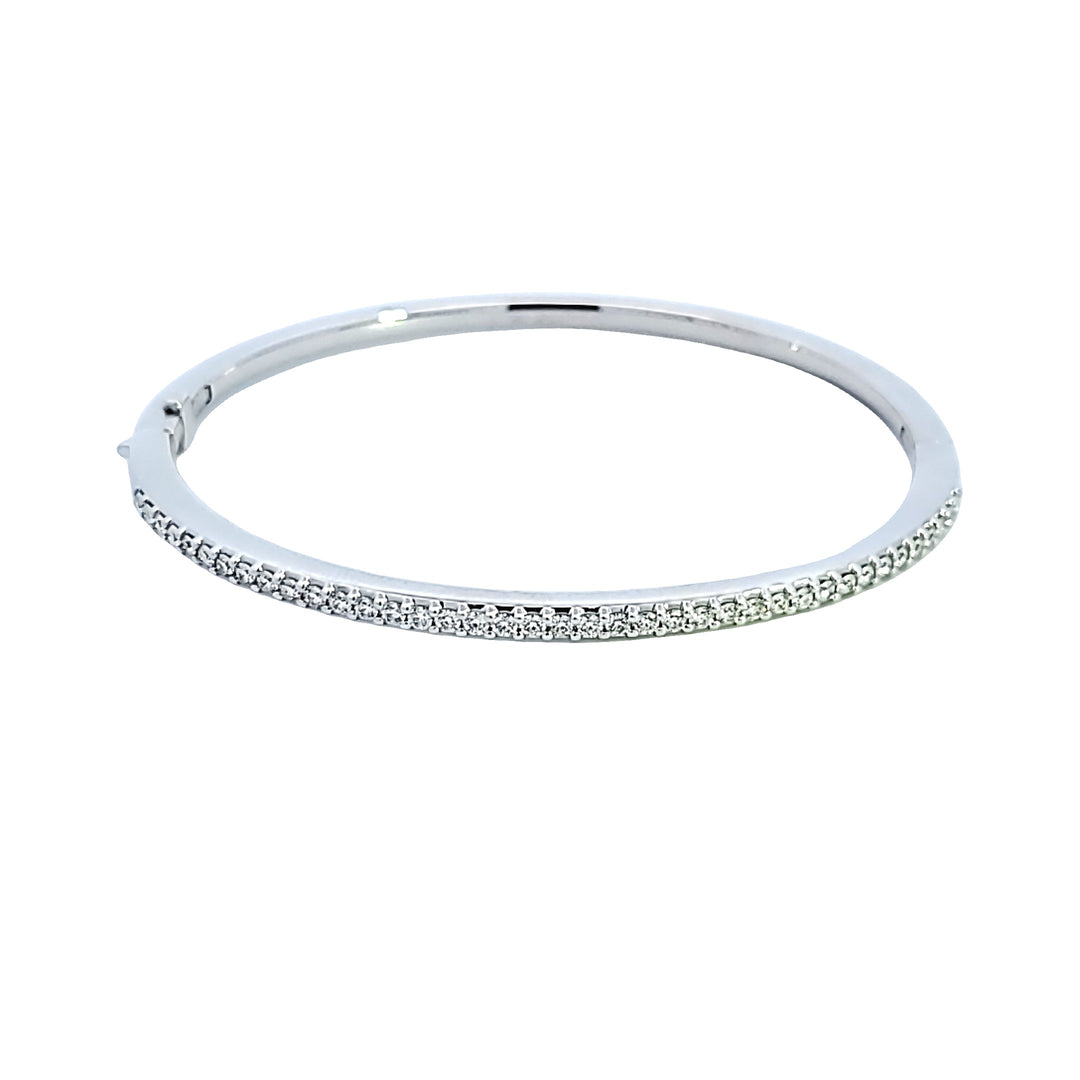 18KW Hearts on Fire Classic Prong Set Bangle