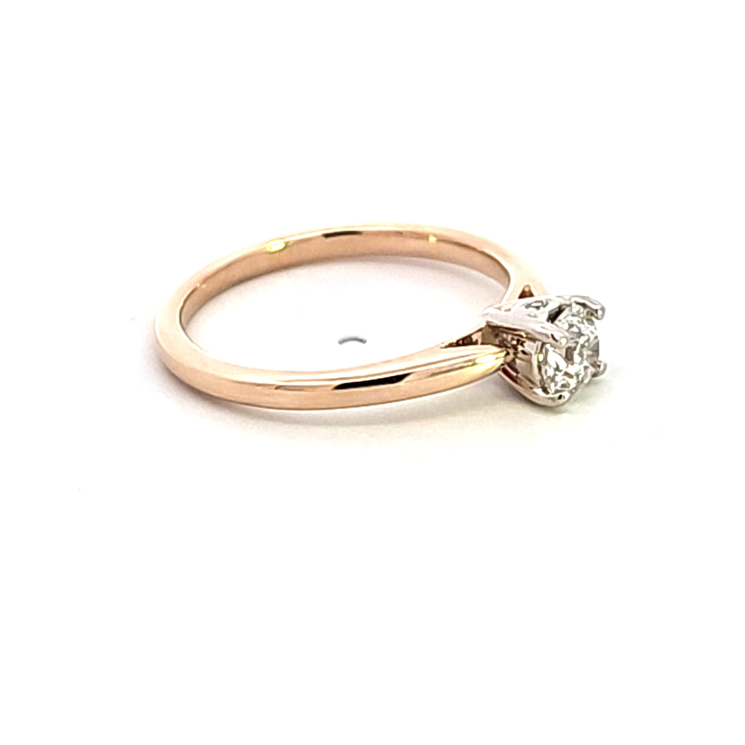 14KY Diamond Engagement Ring